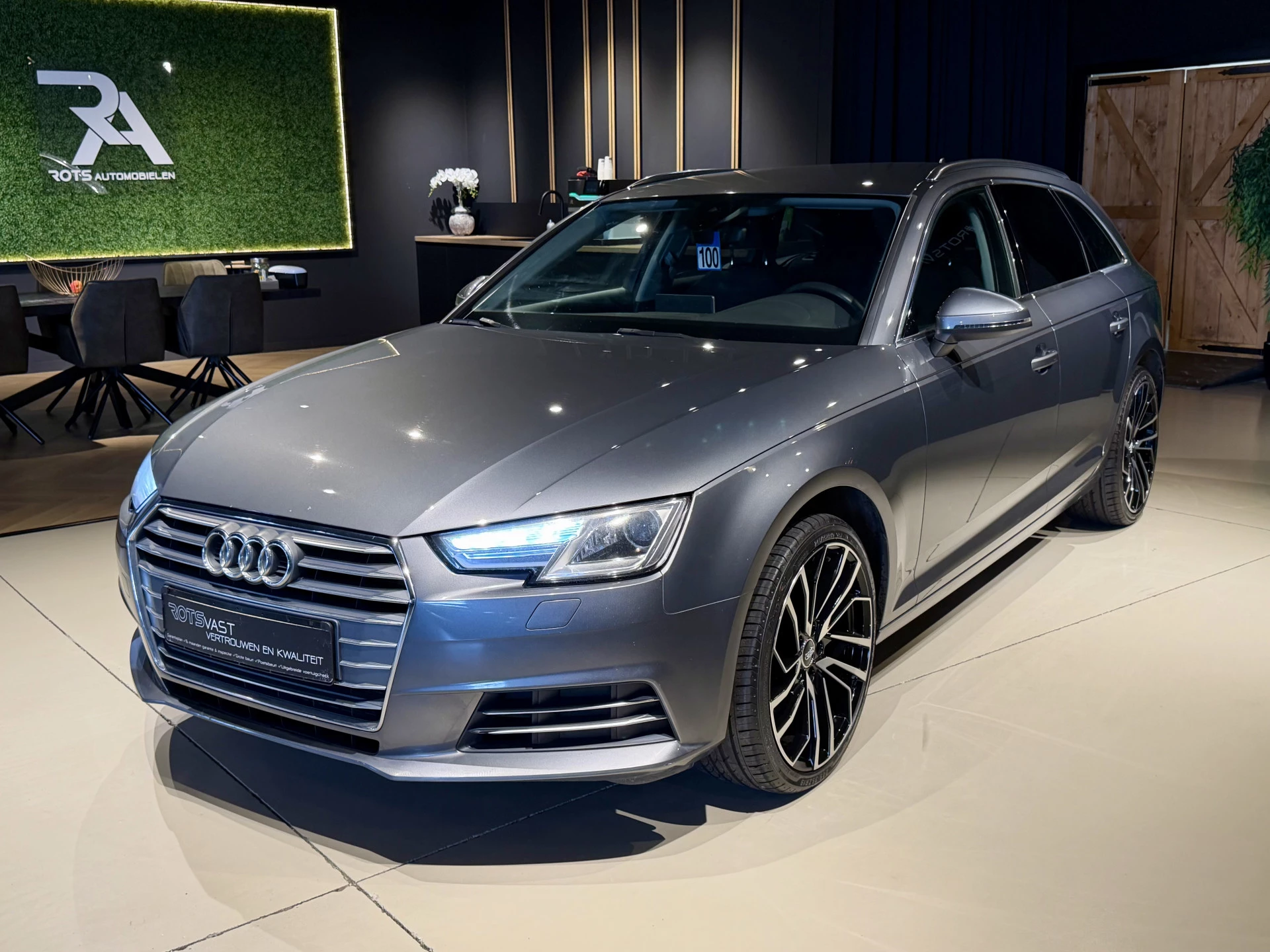 Hoofdafbeelding Audi A4