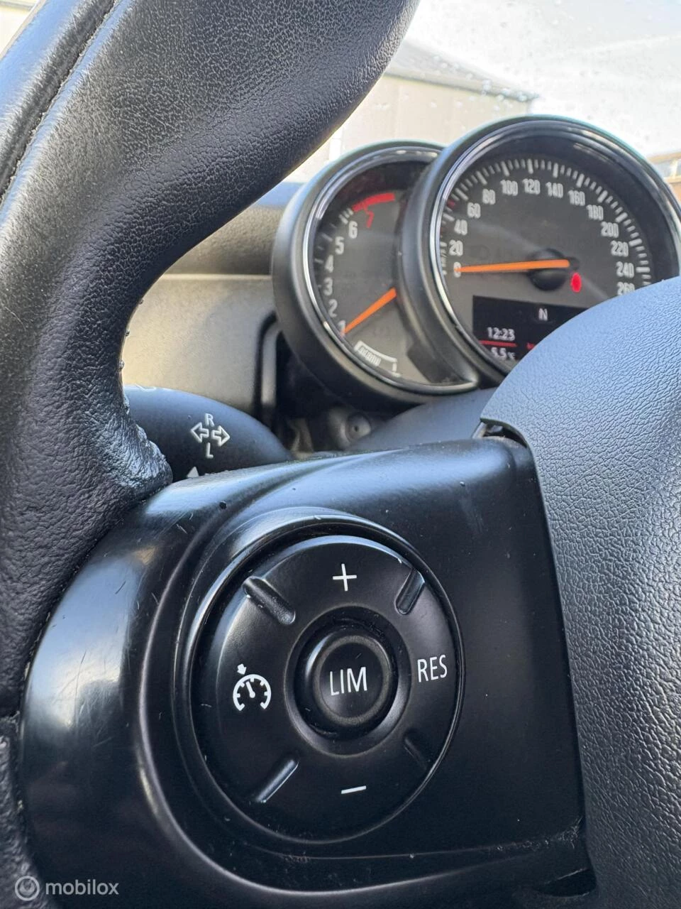 Hoofdafbeelding MINI One