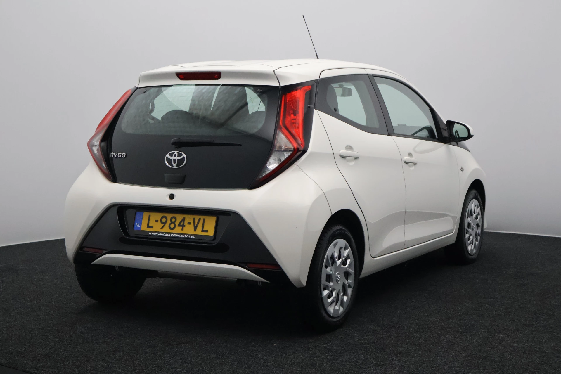 Hoofdafbeelding Toyota Aygo