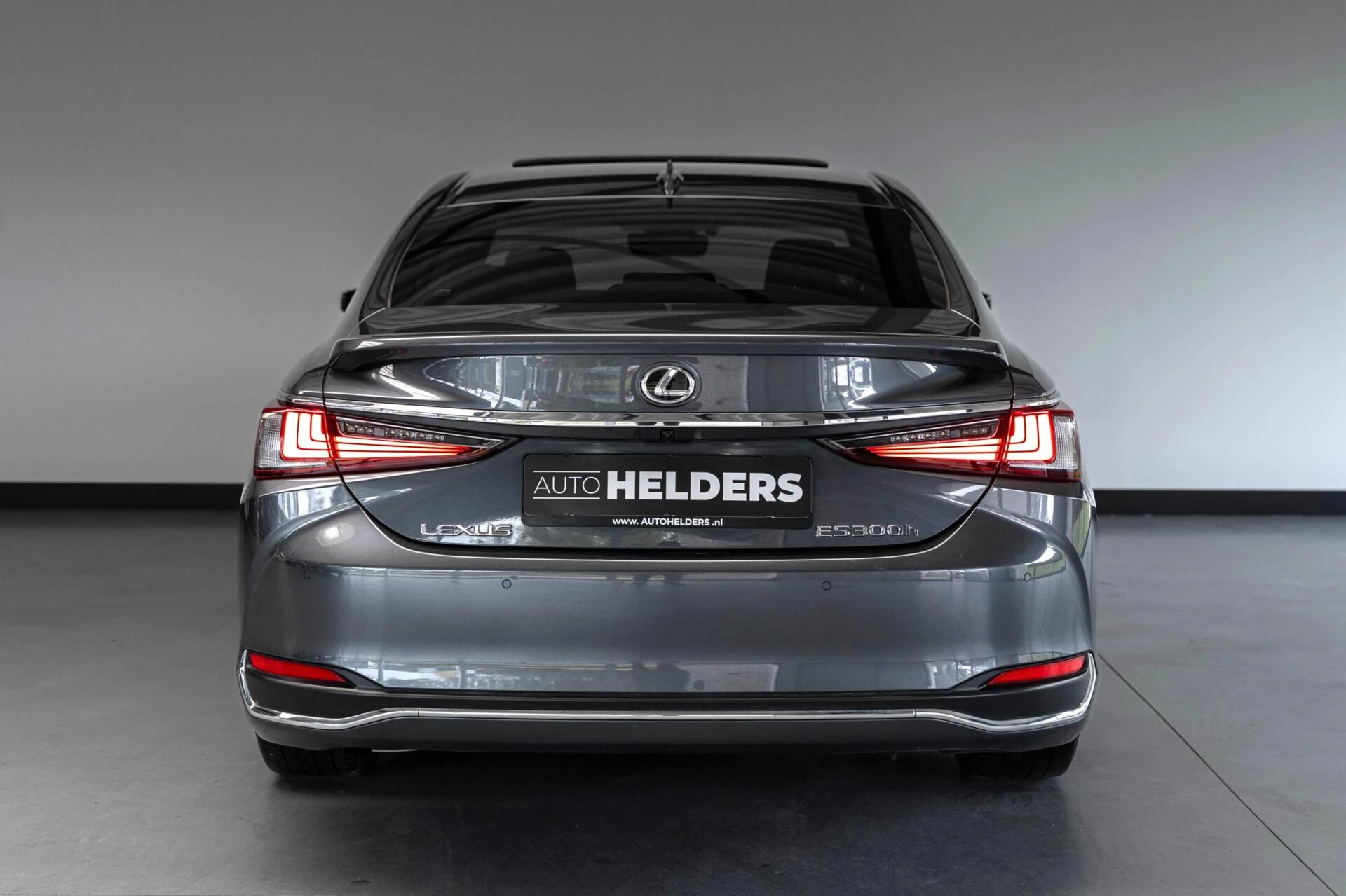 Hoofdafbeelding Lexus ES