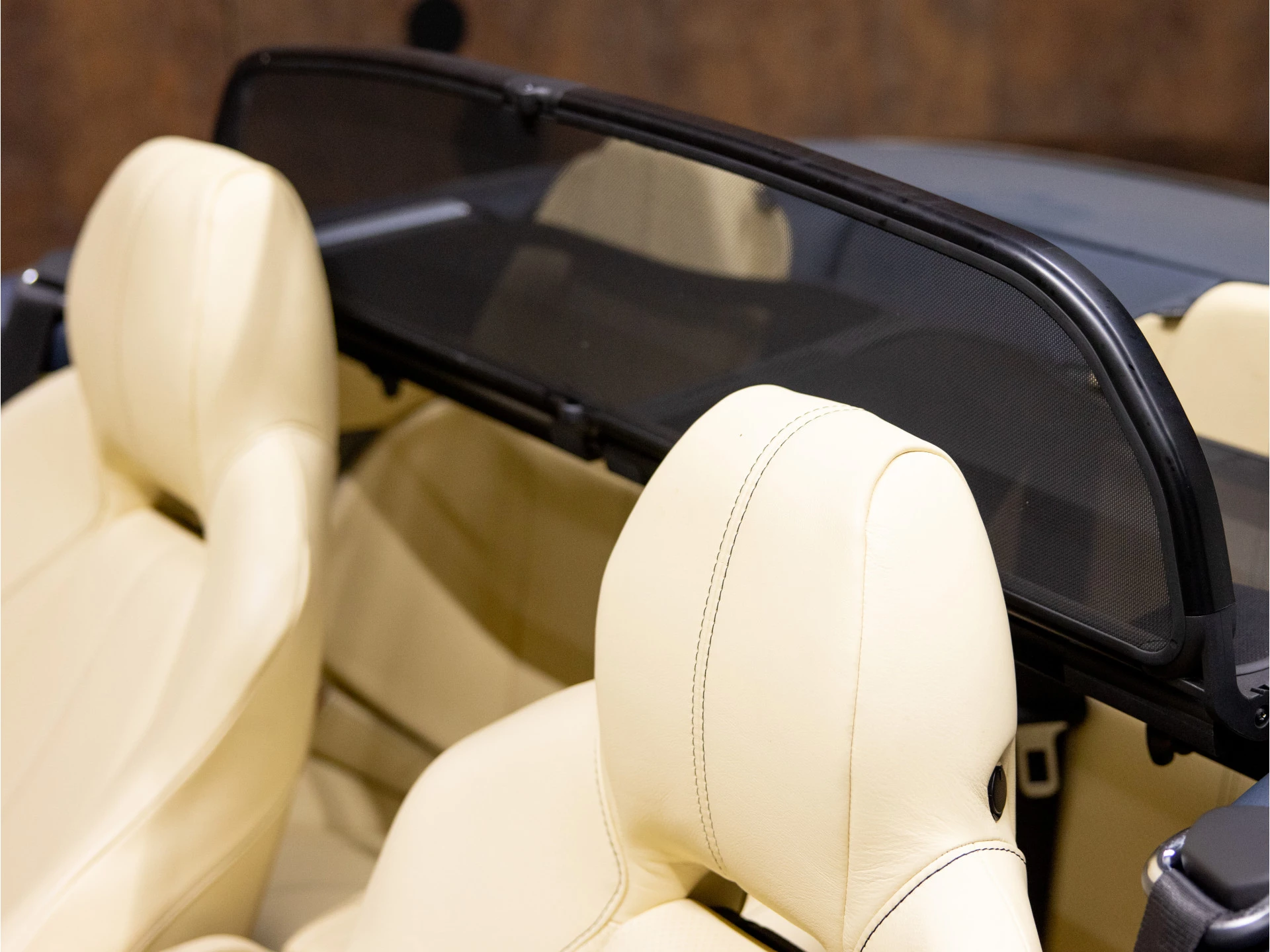 Hoofdafbeelding Aston Martin DB9