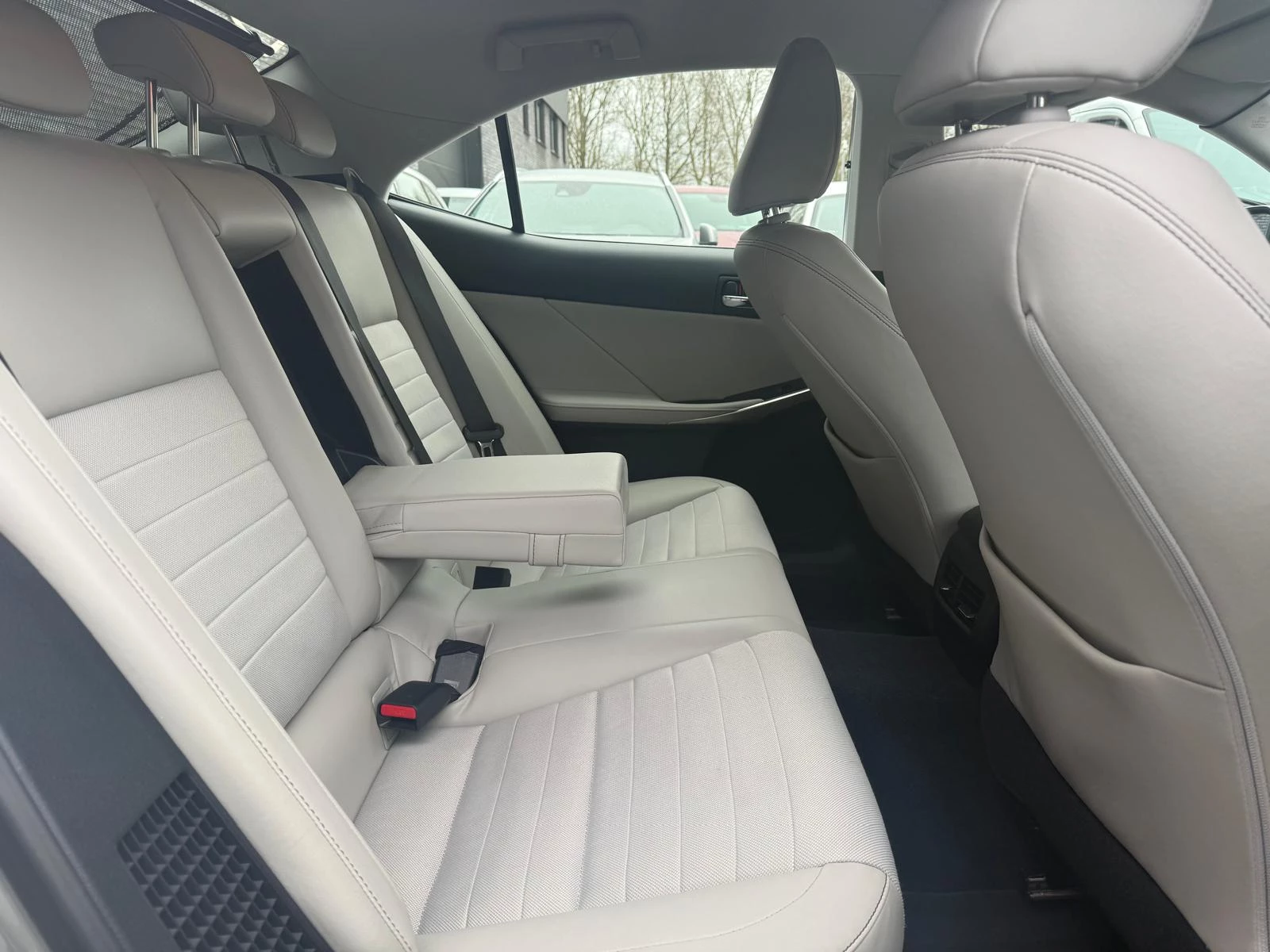 Hoofdafbeelding Lexus IS