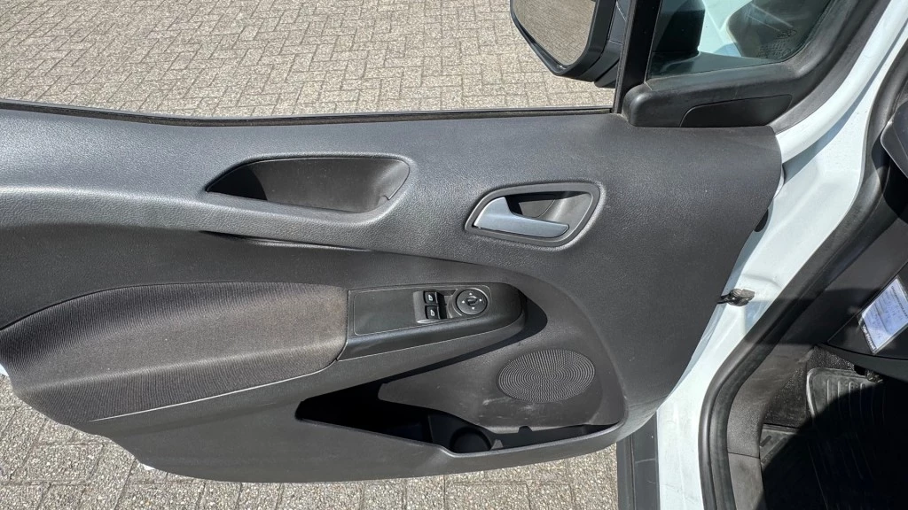 Hoofdafbeelding Ford Transit Courier