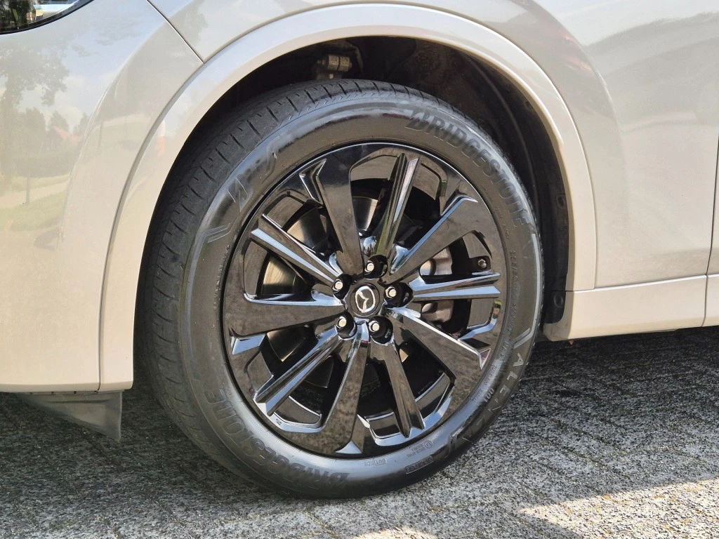Hoofdafbeelding Mazda CX-60