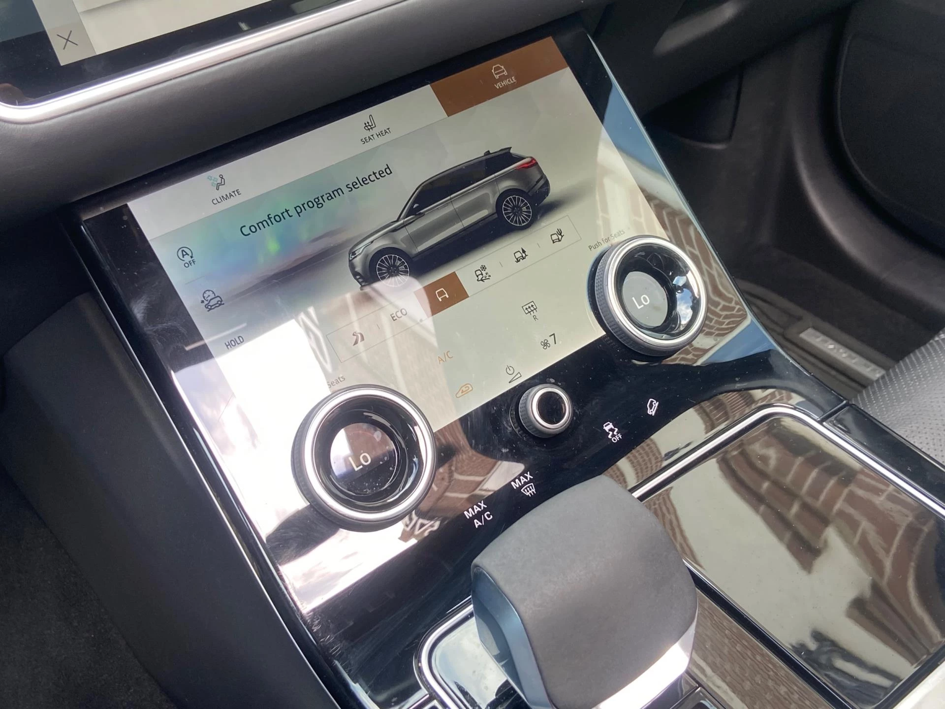 Hoofdafbeelding Land Rover Range Rover Velar