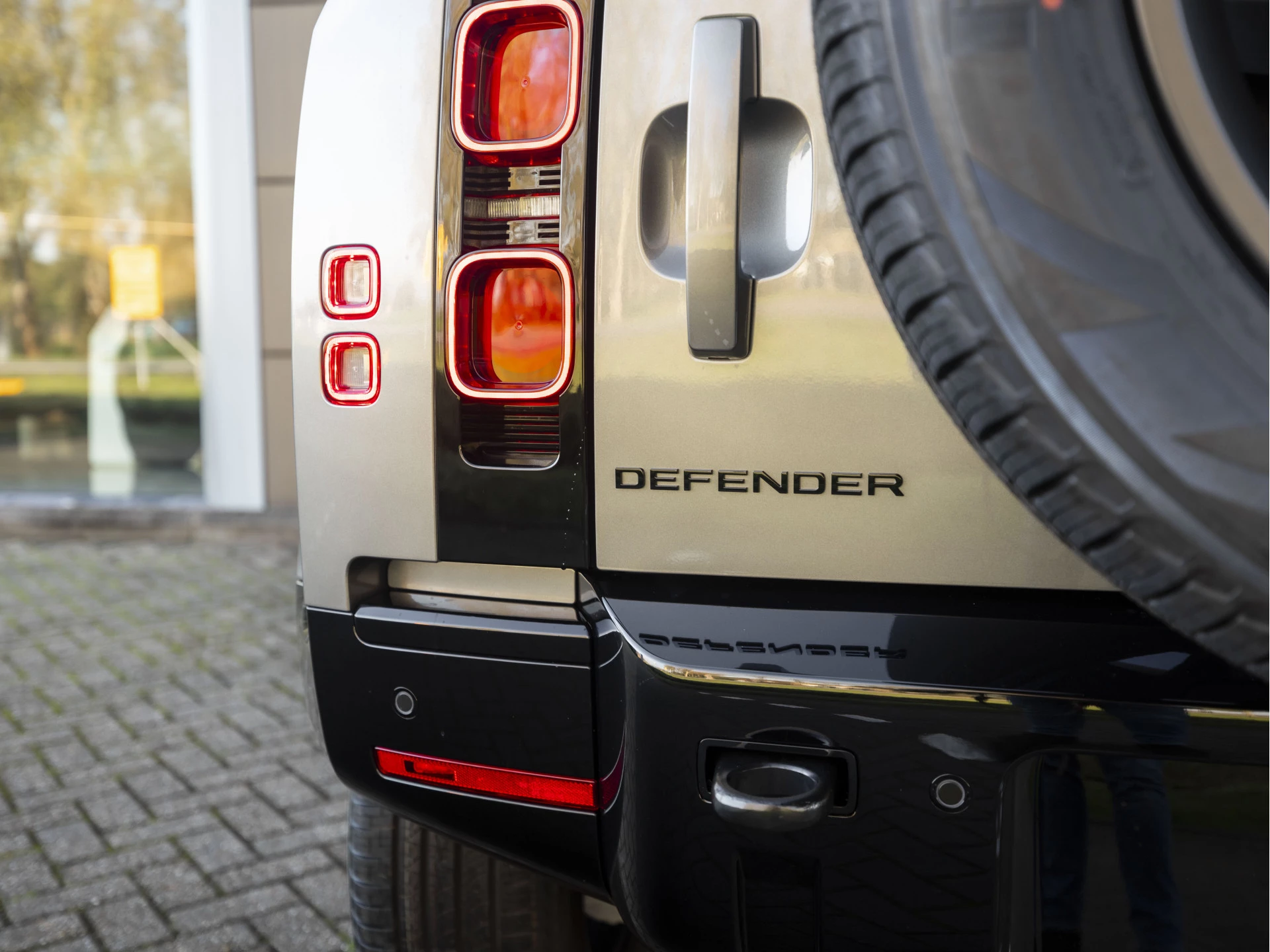 Hoofdafbeelding Land Rover Defender