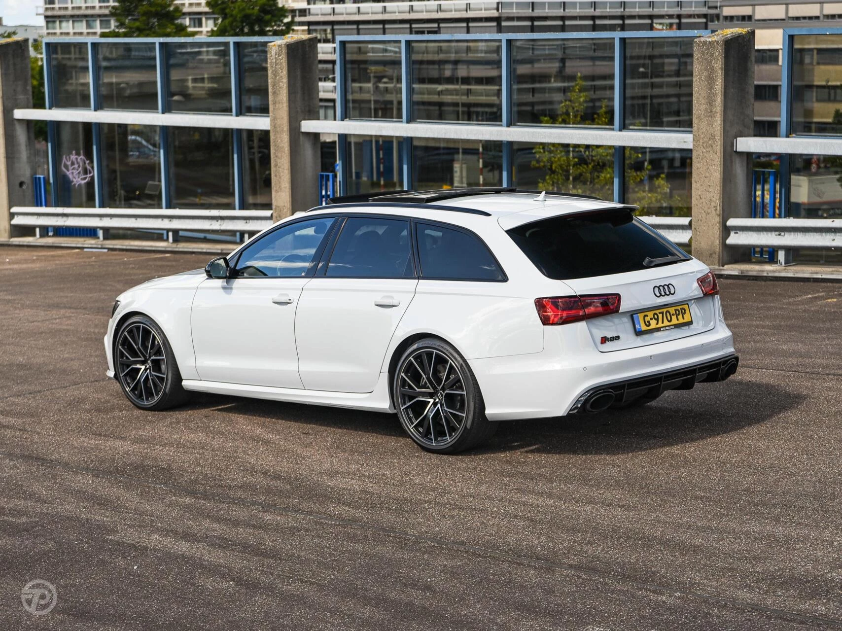 Hoofdafbeelding Audi RS6