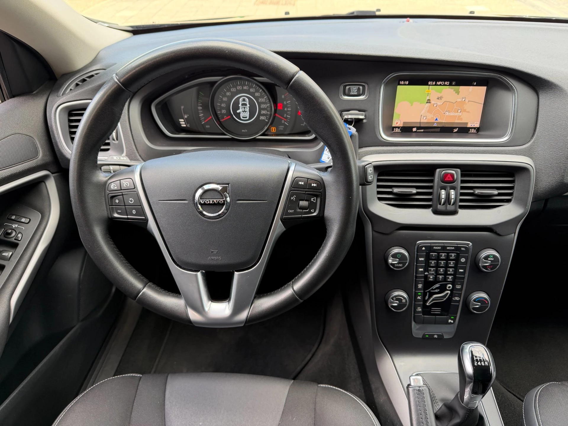 Hoofdafbeelding Volvo V40