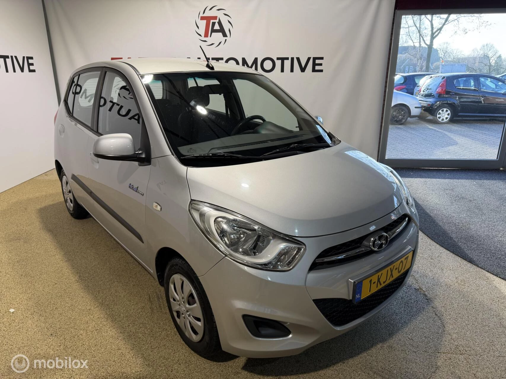 Hoofdafbeelding Hyundai i10