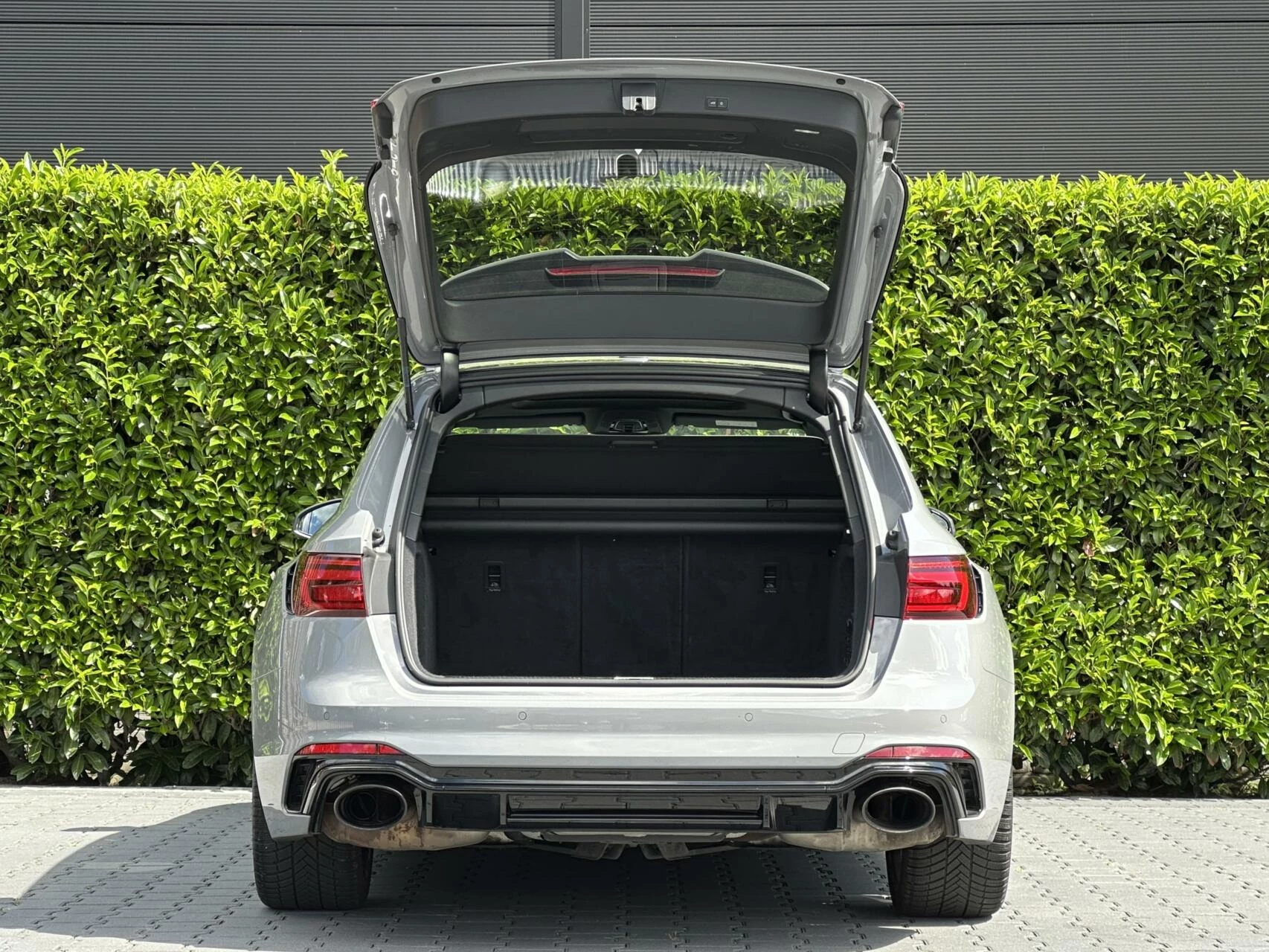 Hoofdafbeelding Audi RS4