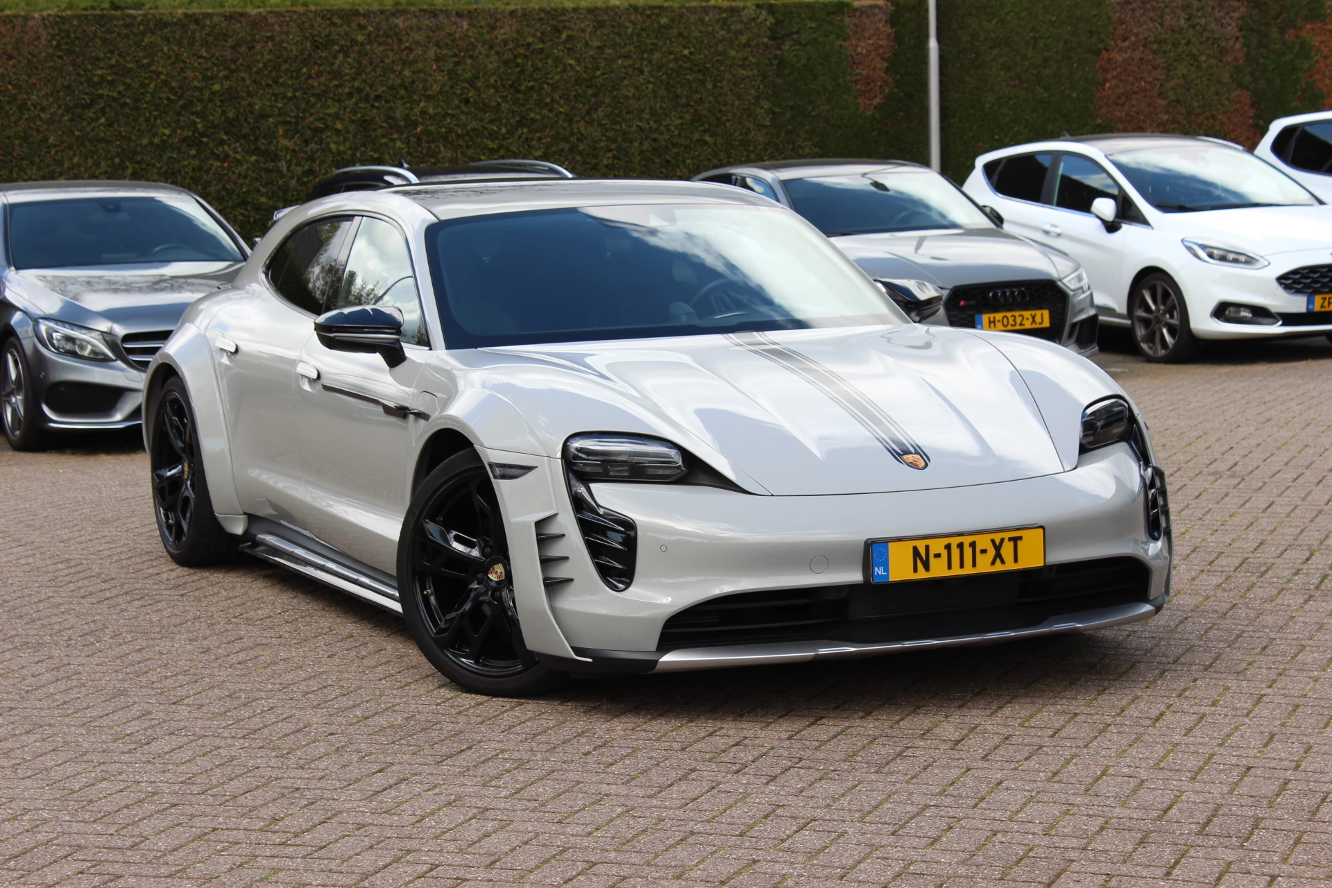 Hoofdafbeelding Porsche Taycan