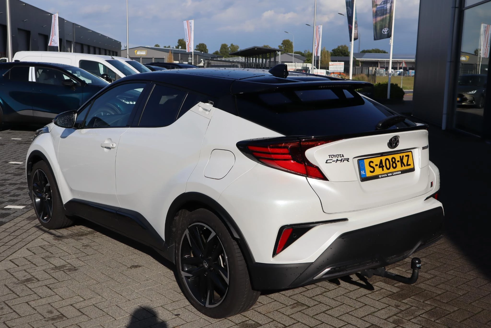 Hoofdafbeelding Toyota C-HR