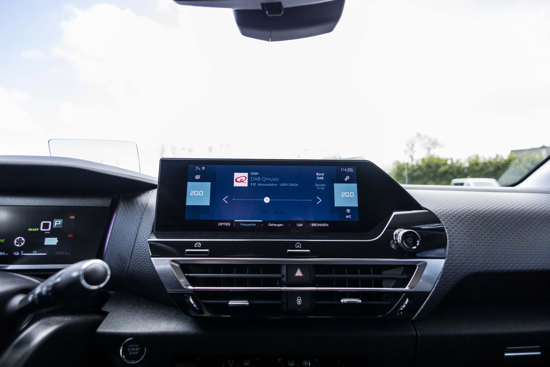 Hoofdafbeelding Citroën ë-C4