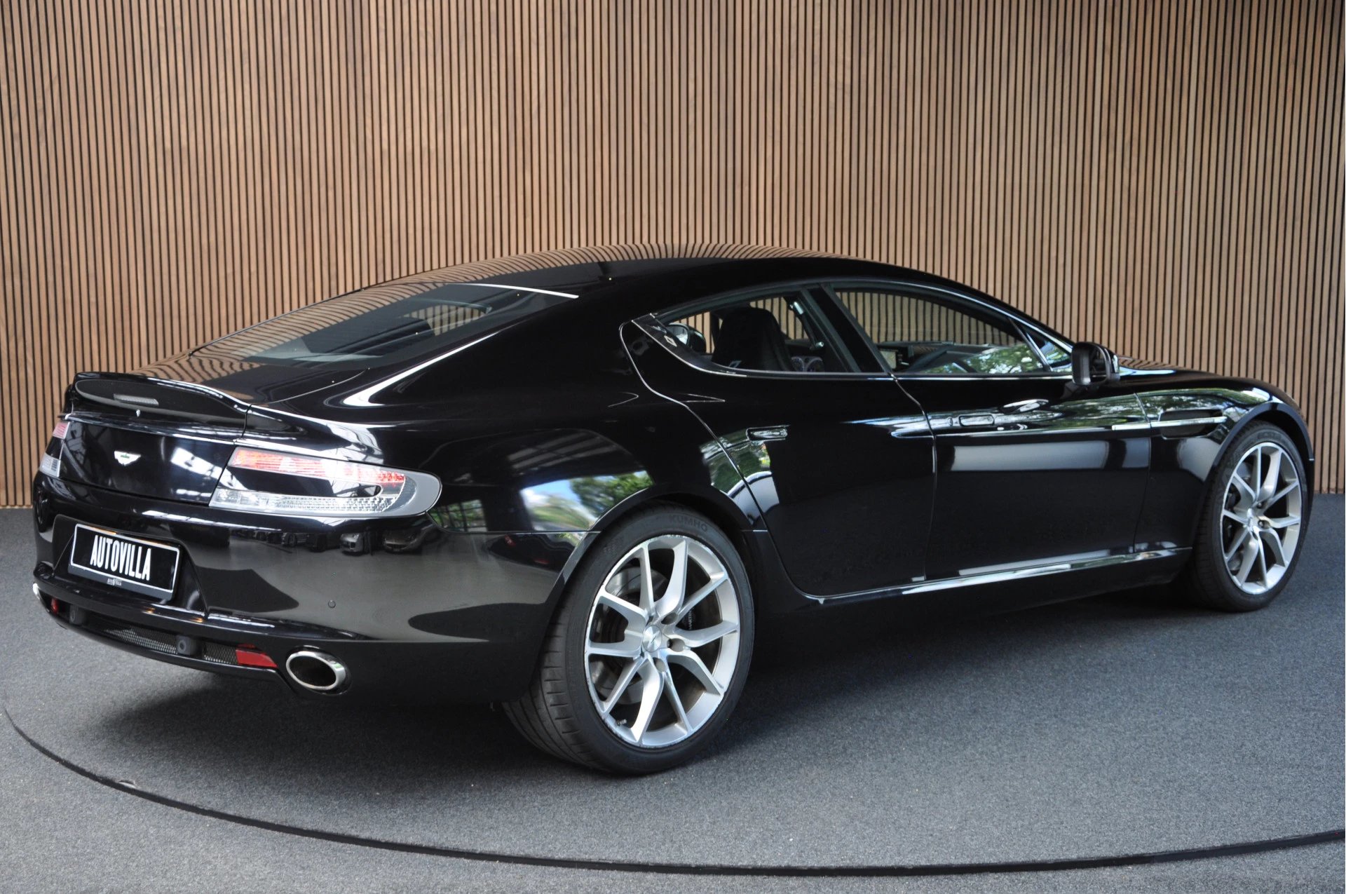 Hoofdafbeelding Aston Martin Rapide