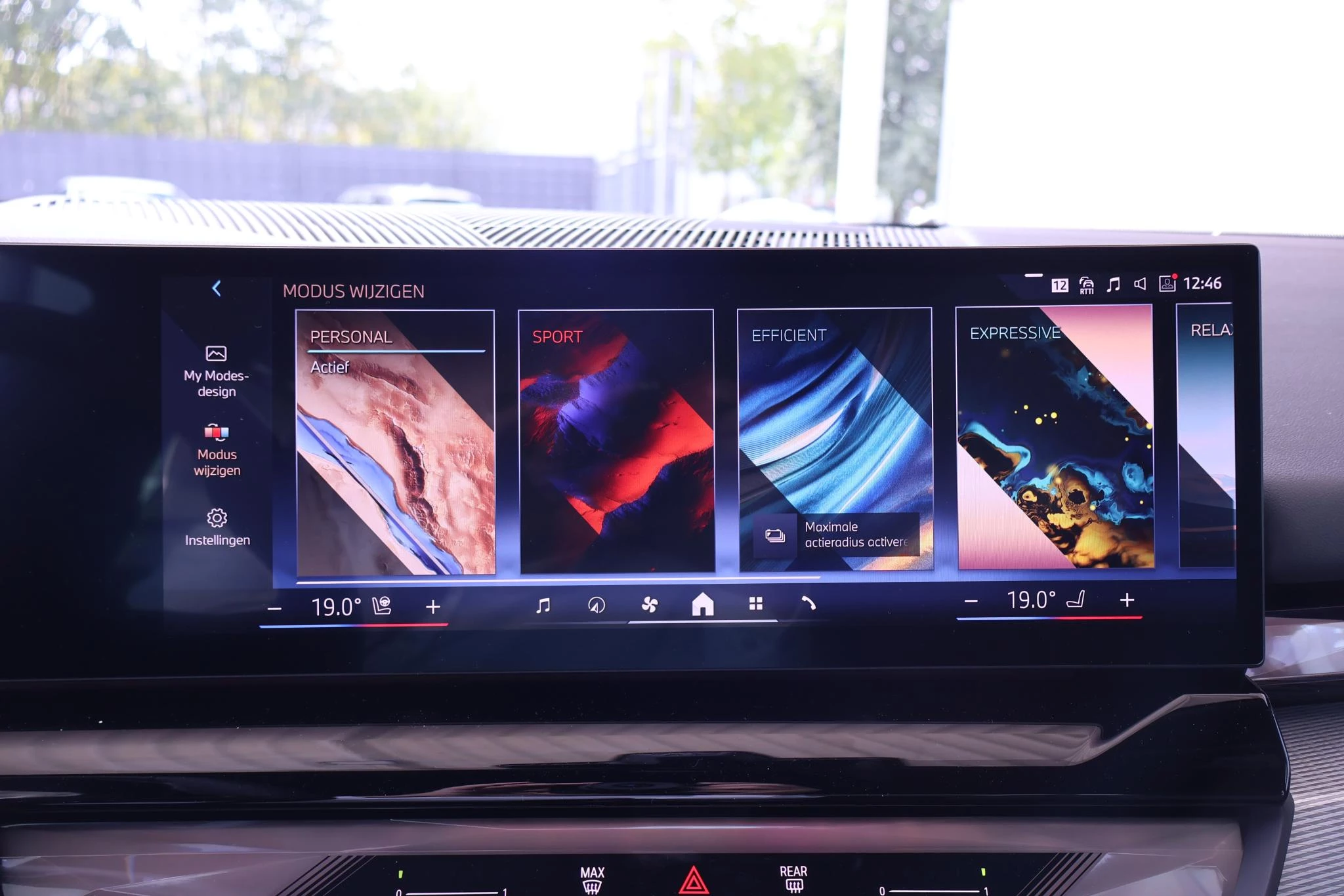 Hoofdafbeelding BMW i5