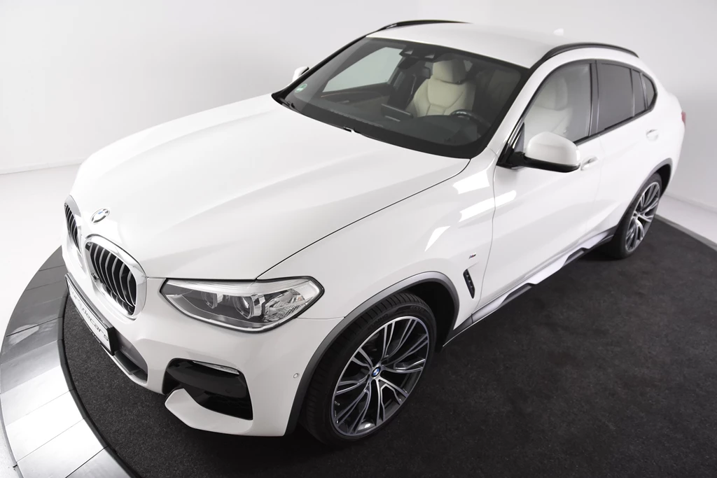 Hoofdafbeelding BMW X4