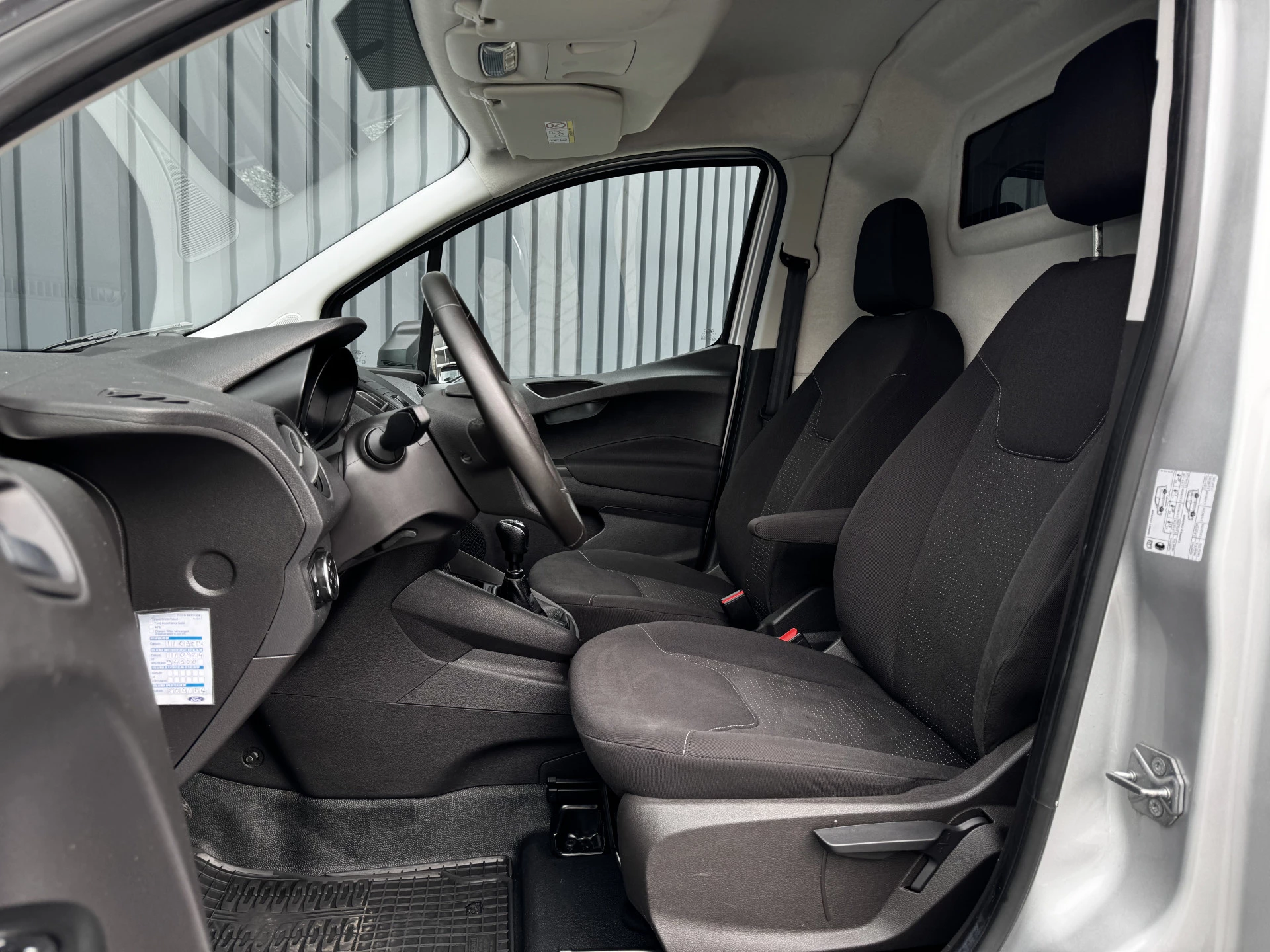 Hoofdafbeelding Ford Transit Courier