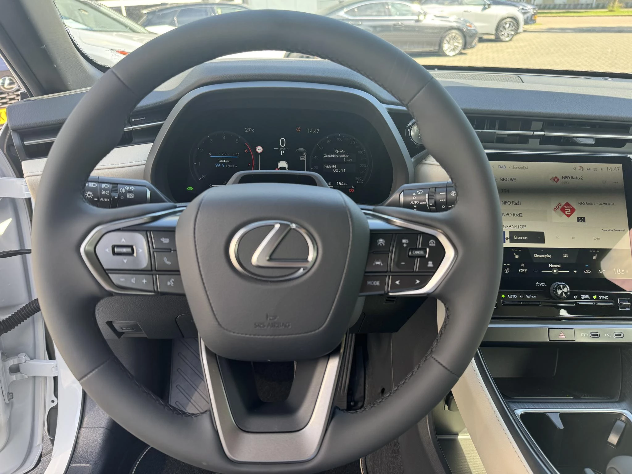 Hoofdafbeelding Lexus LBX