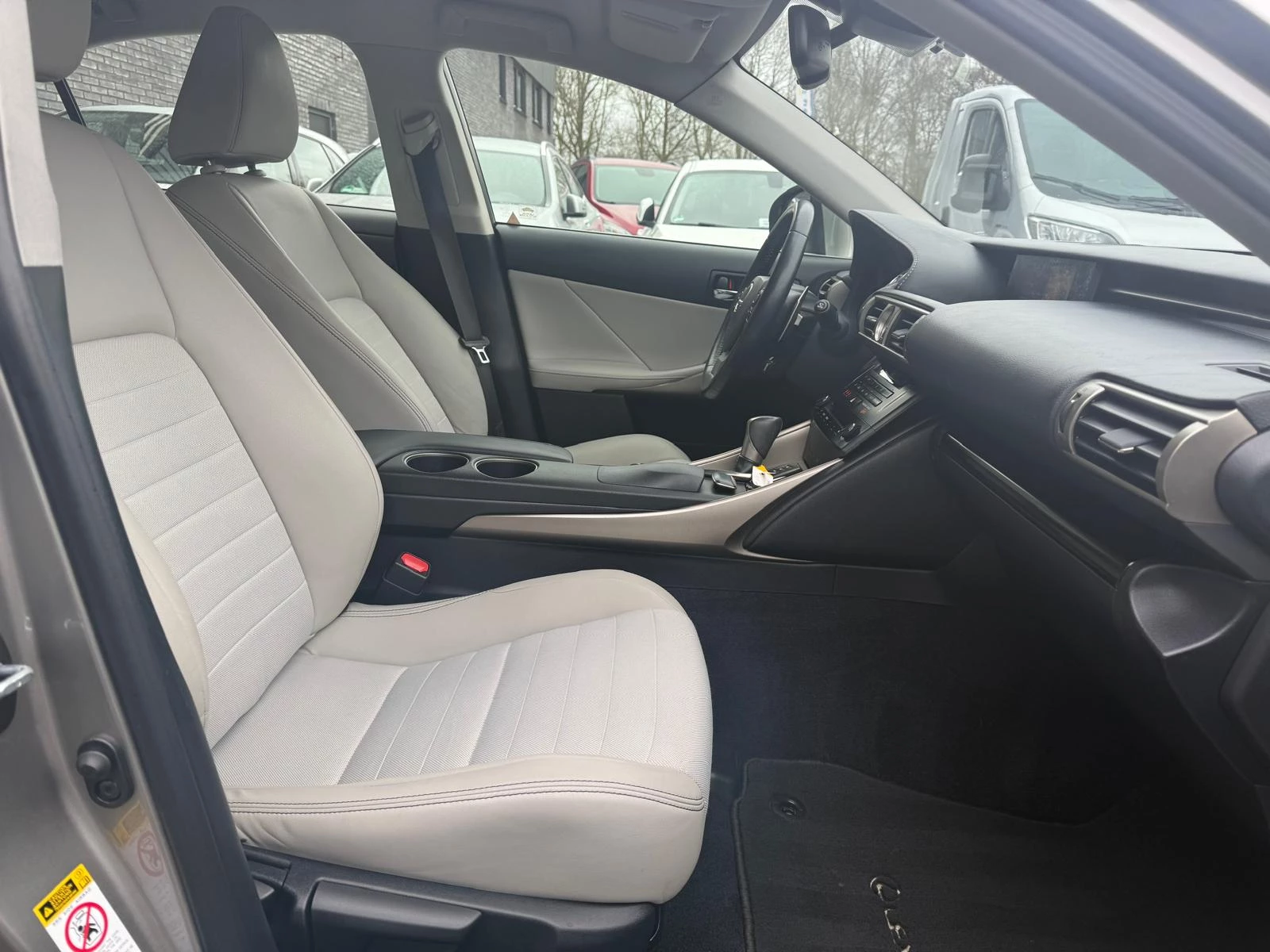 Hoofdafbeelding Lexus IS