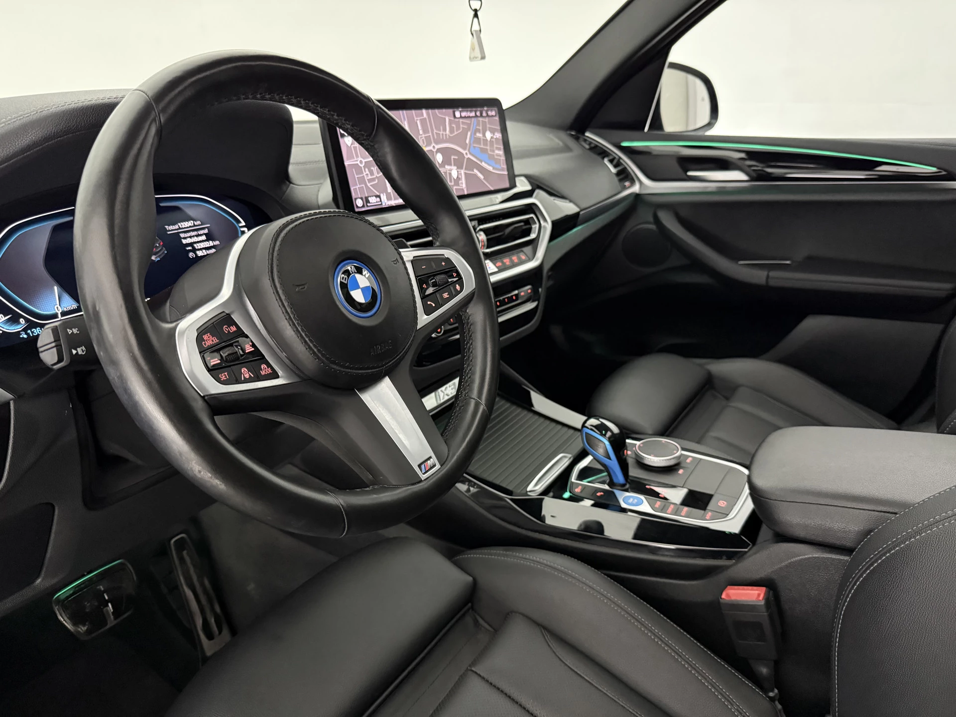 Hoofdafbeelding BMW iX3