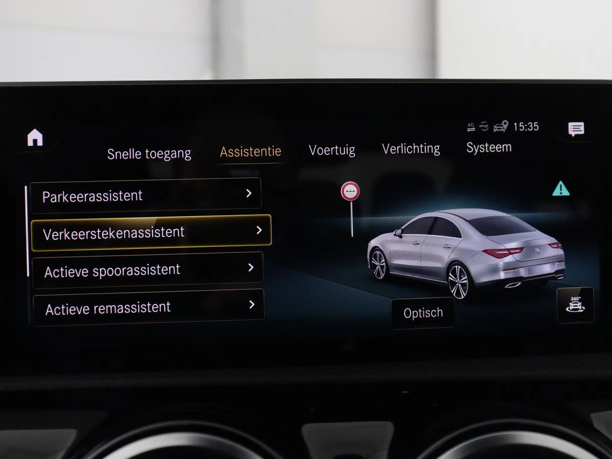 Hoofdafbeelding Mercedes-Benz CLA