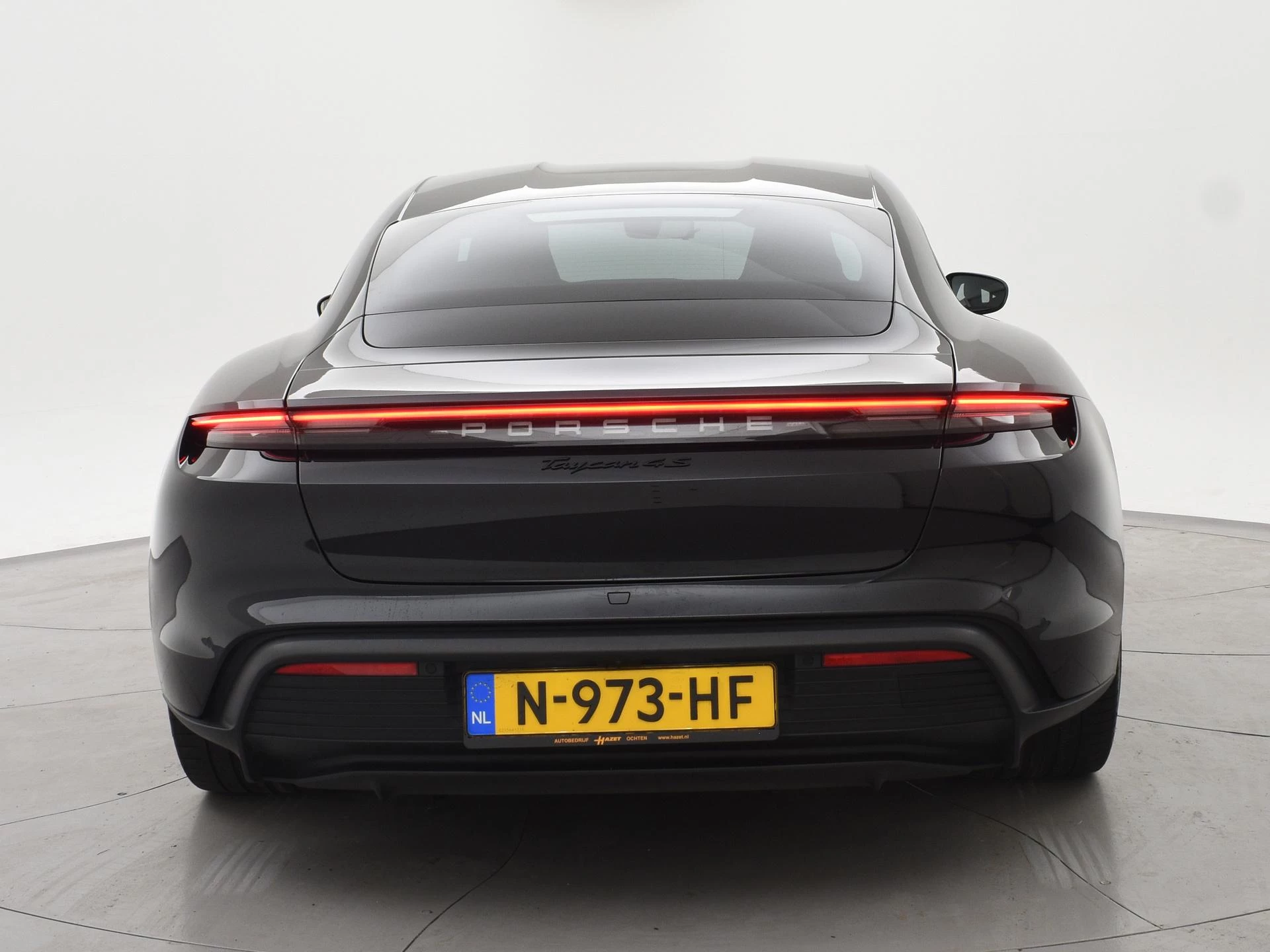 Hoofdafbeelding Porsche Taycan