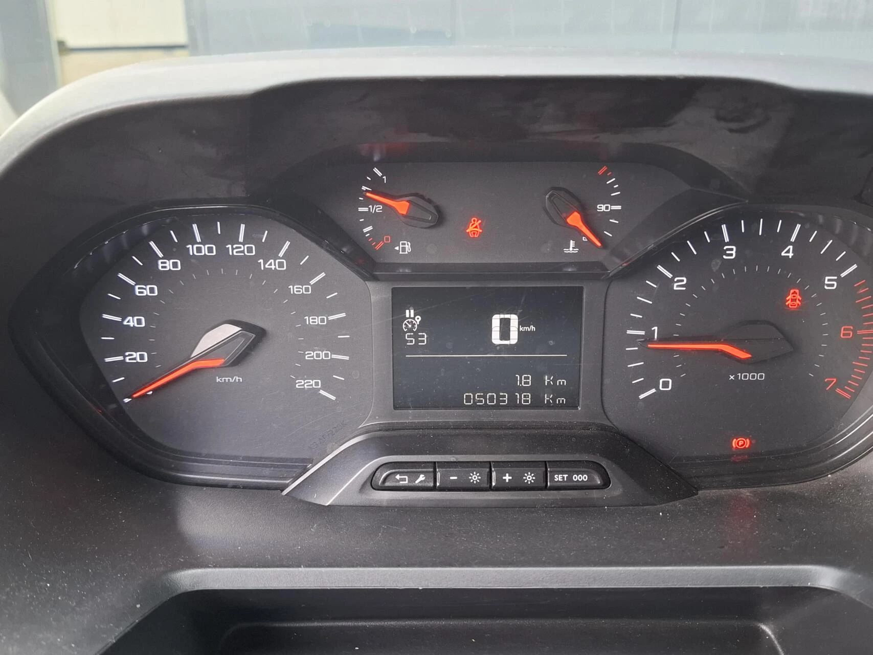 Hoofdafbeelding Peugeot Partner