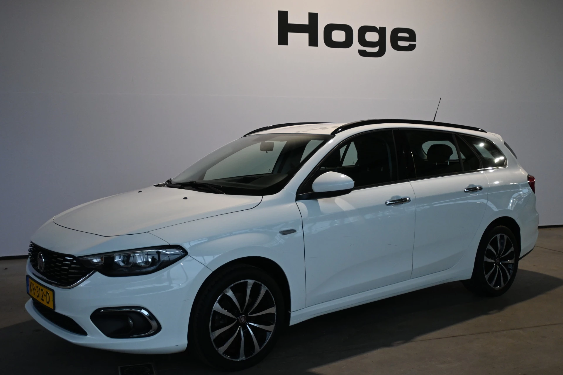 Hoofdafbeelding Fiat Tipo
