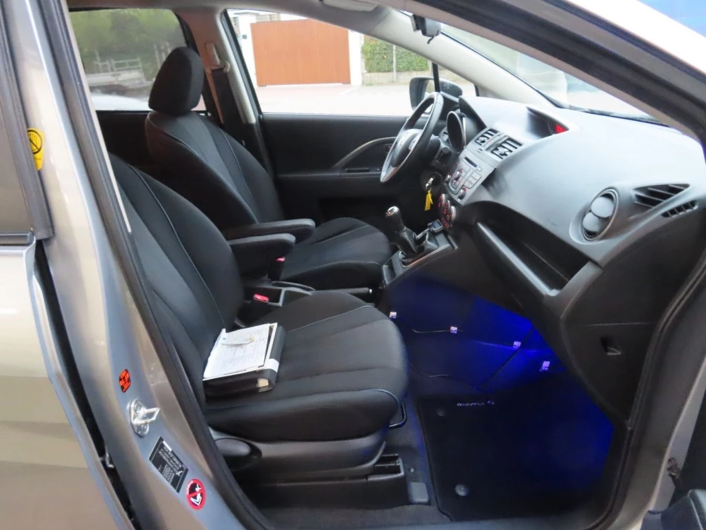 Hoofdafbeelding Mazda 5