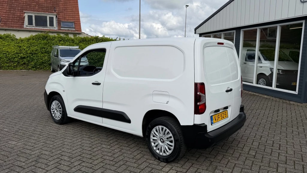Hoofdafbeelding Peugeot Partner