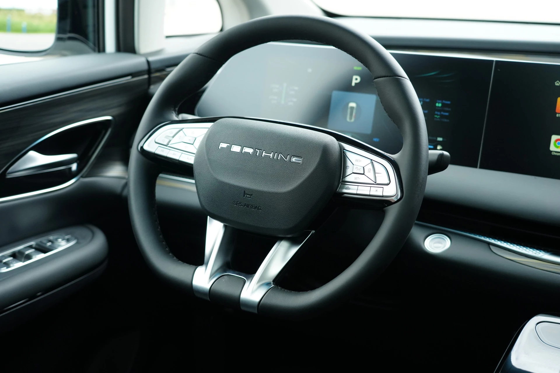 Hoofdafbeelding DFSK Forthing 9