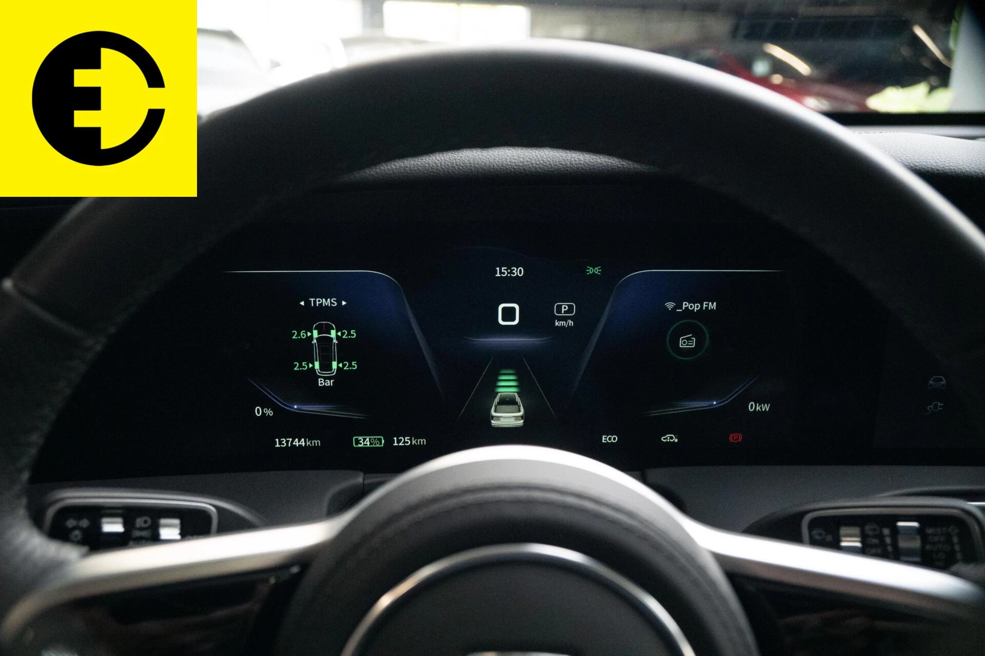 Hoofdafbeelding Hongqi E-HS9