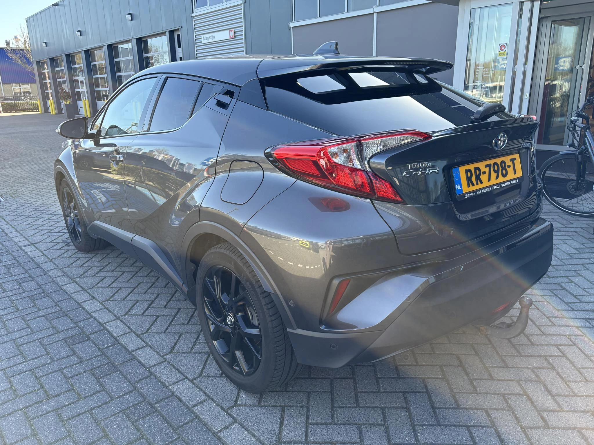 Hoofdafbeelding Toyota C-HR