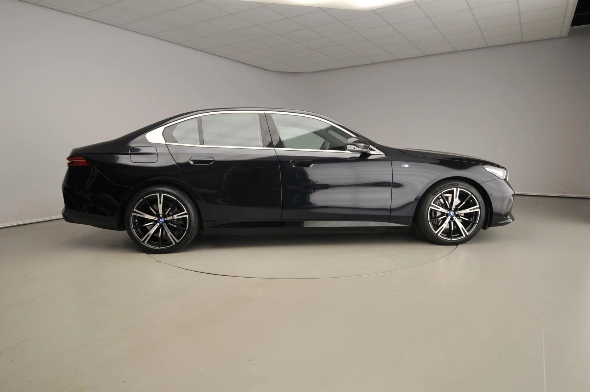 Hoofdafbeelding BMW i5