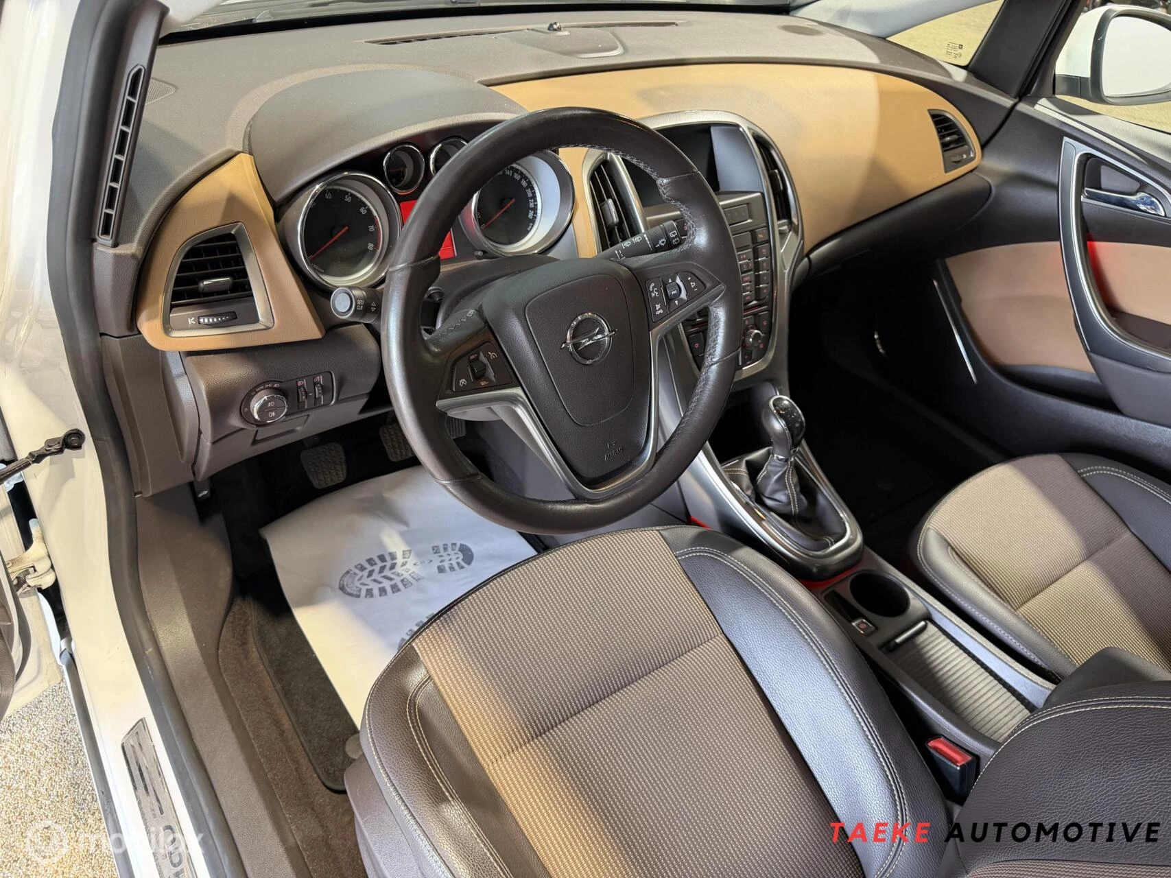 Hoofdafbeelding Opel Astra