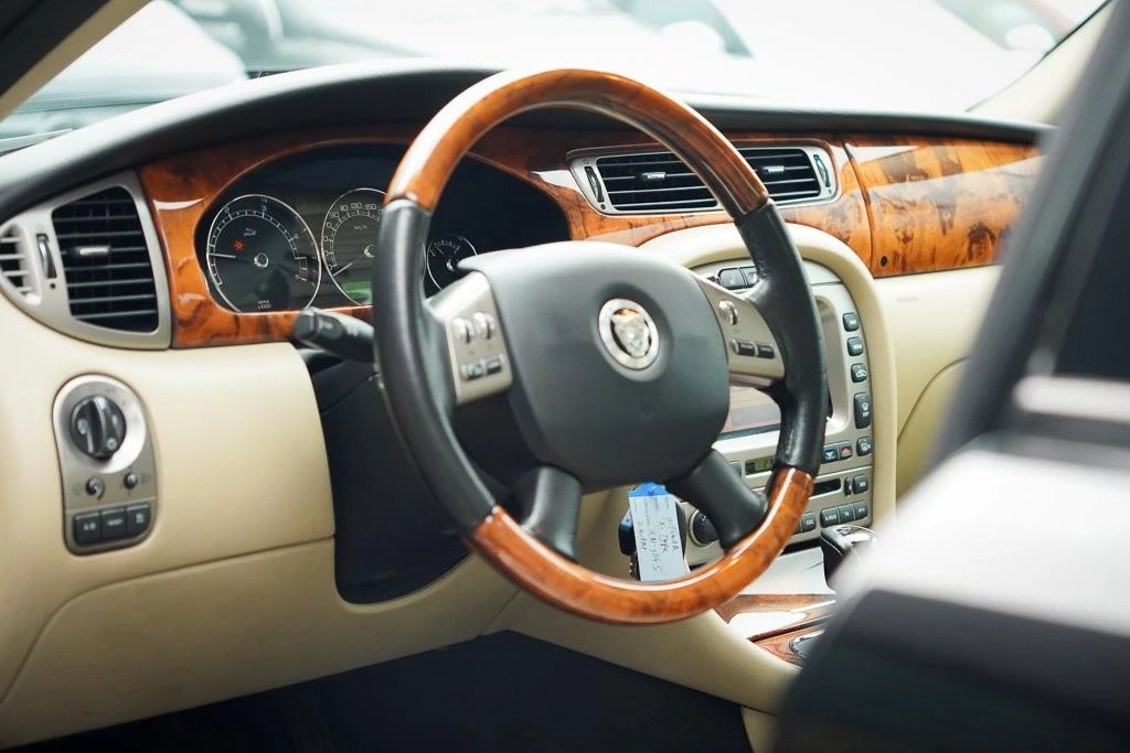 Hoofdafbeelding Jaguar X-Type