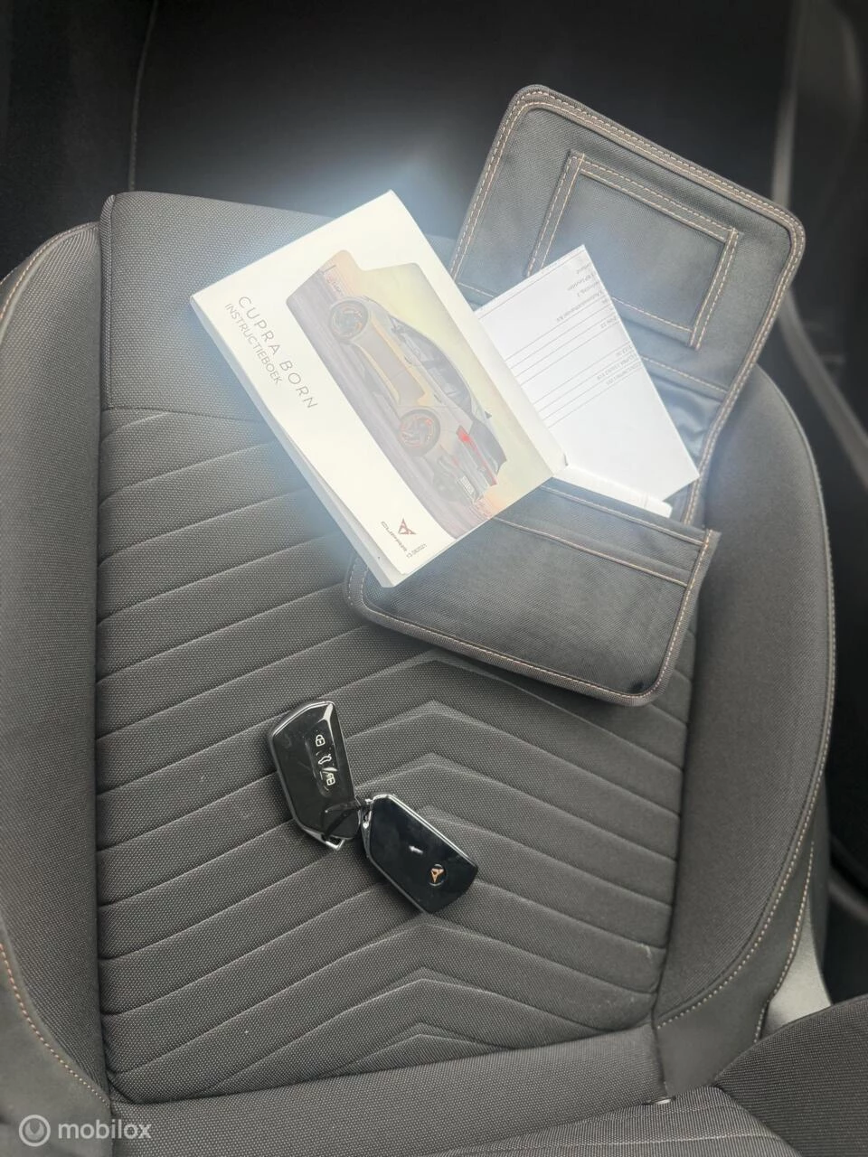 Hoofdafbeelding CUPRA Born