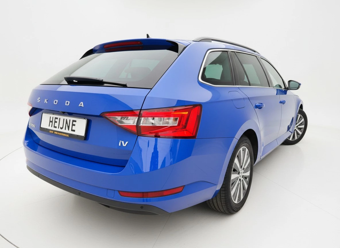 Hoofdafbeelding Škoda Superb