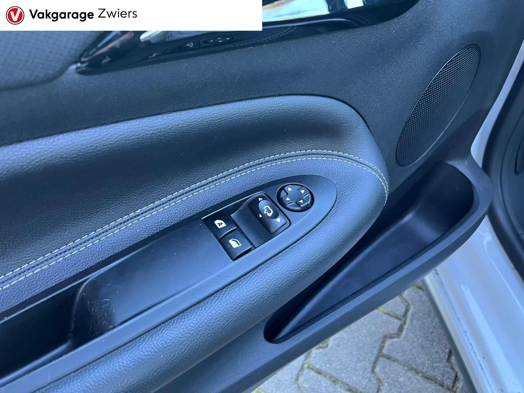 Hoofdafbeelding DS DS 3