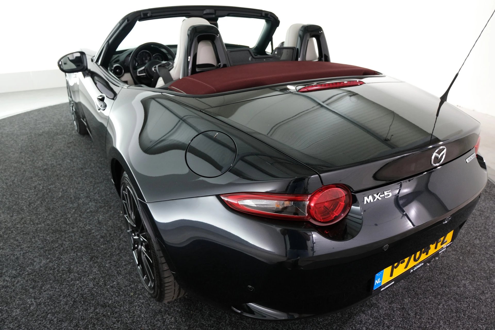 Hoofdafbeelding Mazda MX-5