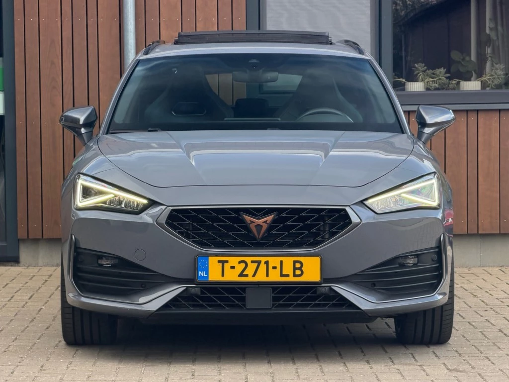 Hoofdafbeelding CUPRA Leon Sportstourer