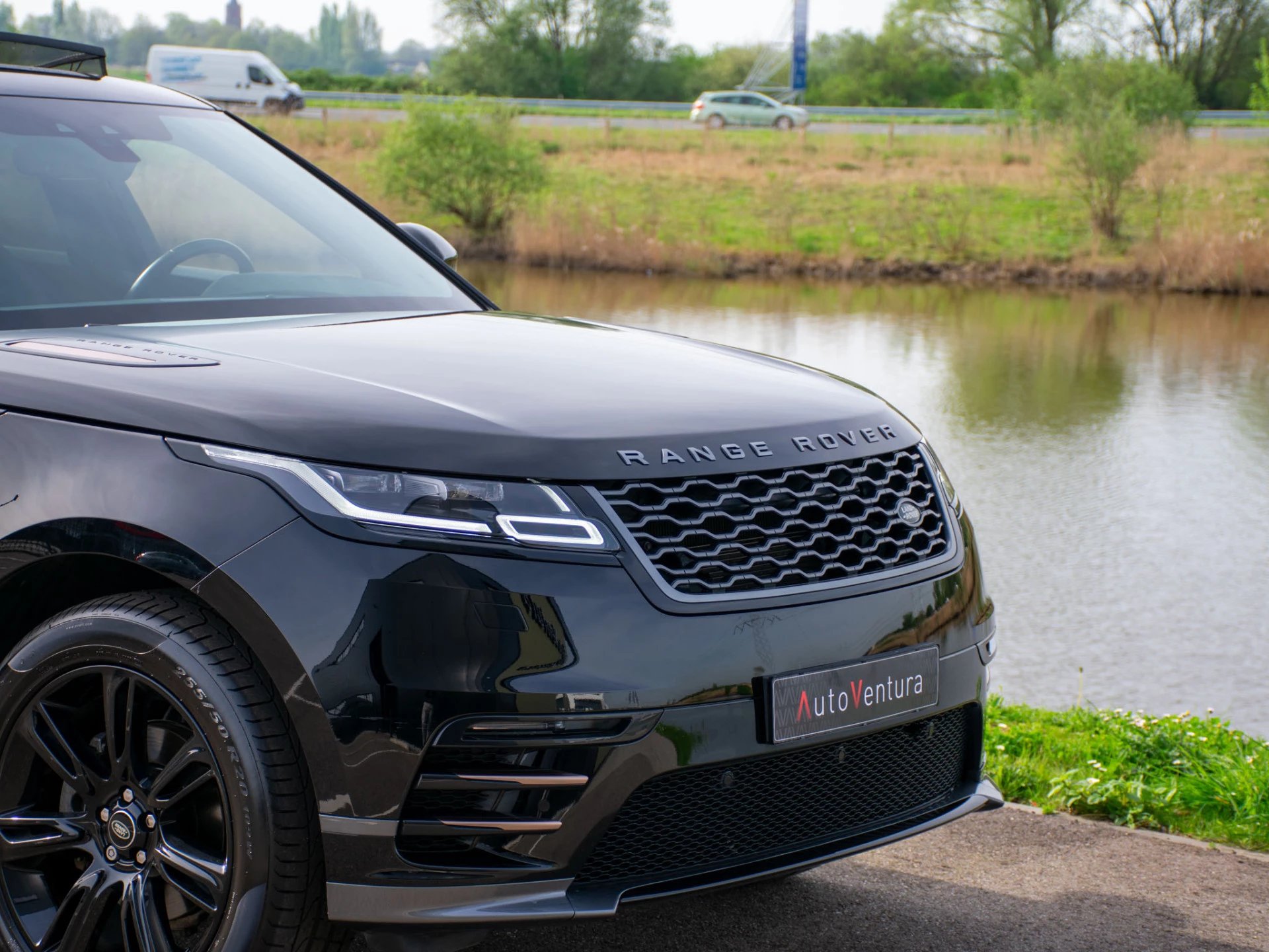 Hoofdafbeelding Land Rover Range Rover Velar