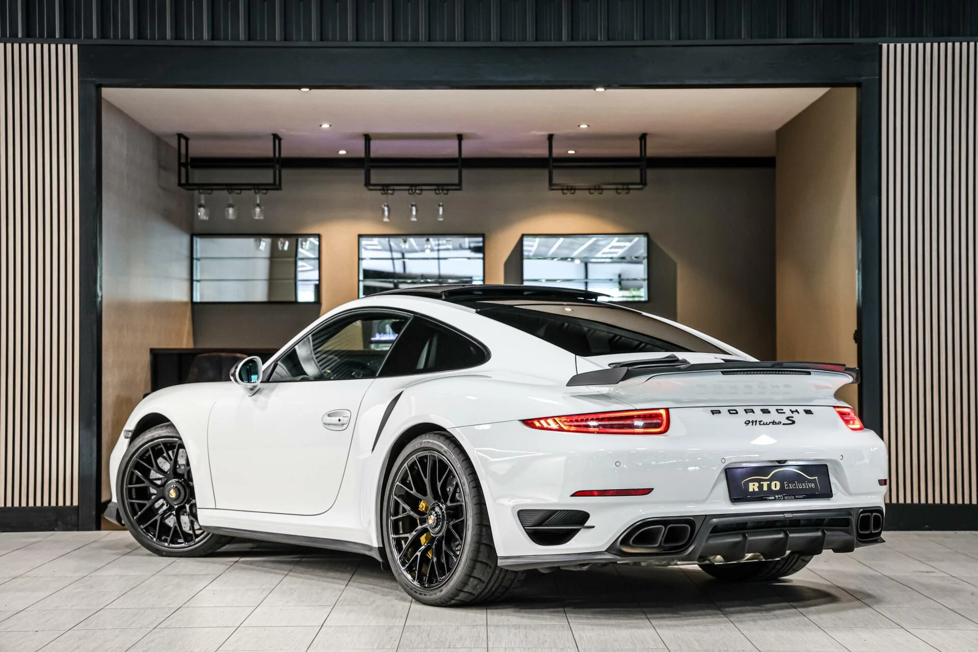 Hoofdafbeelding Porsche 911