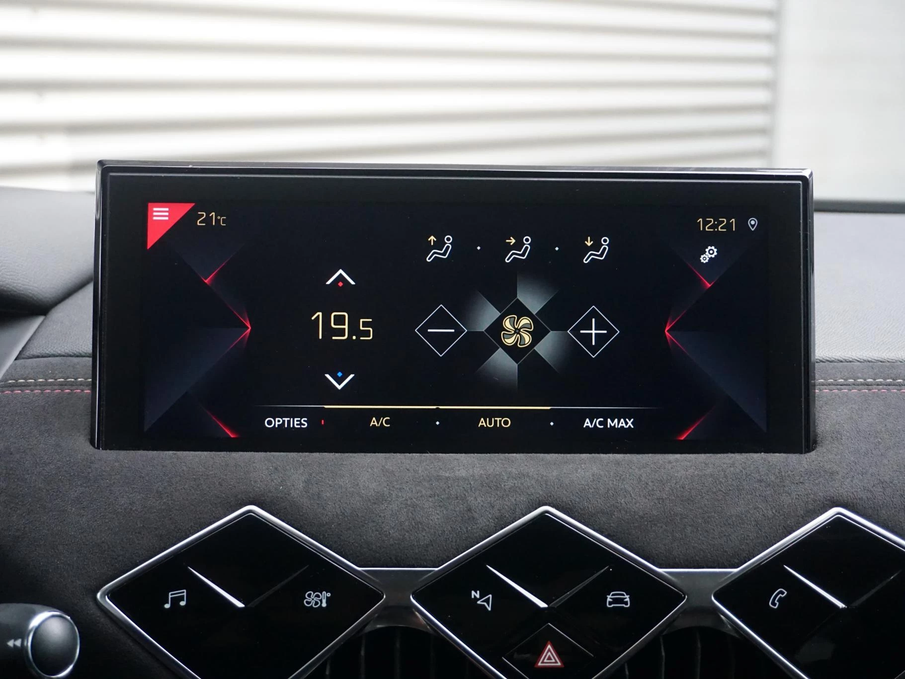 Hoofdafbeelding DS DS 3
