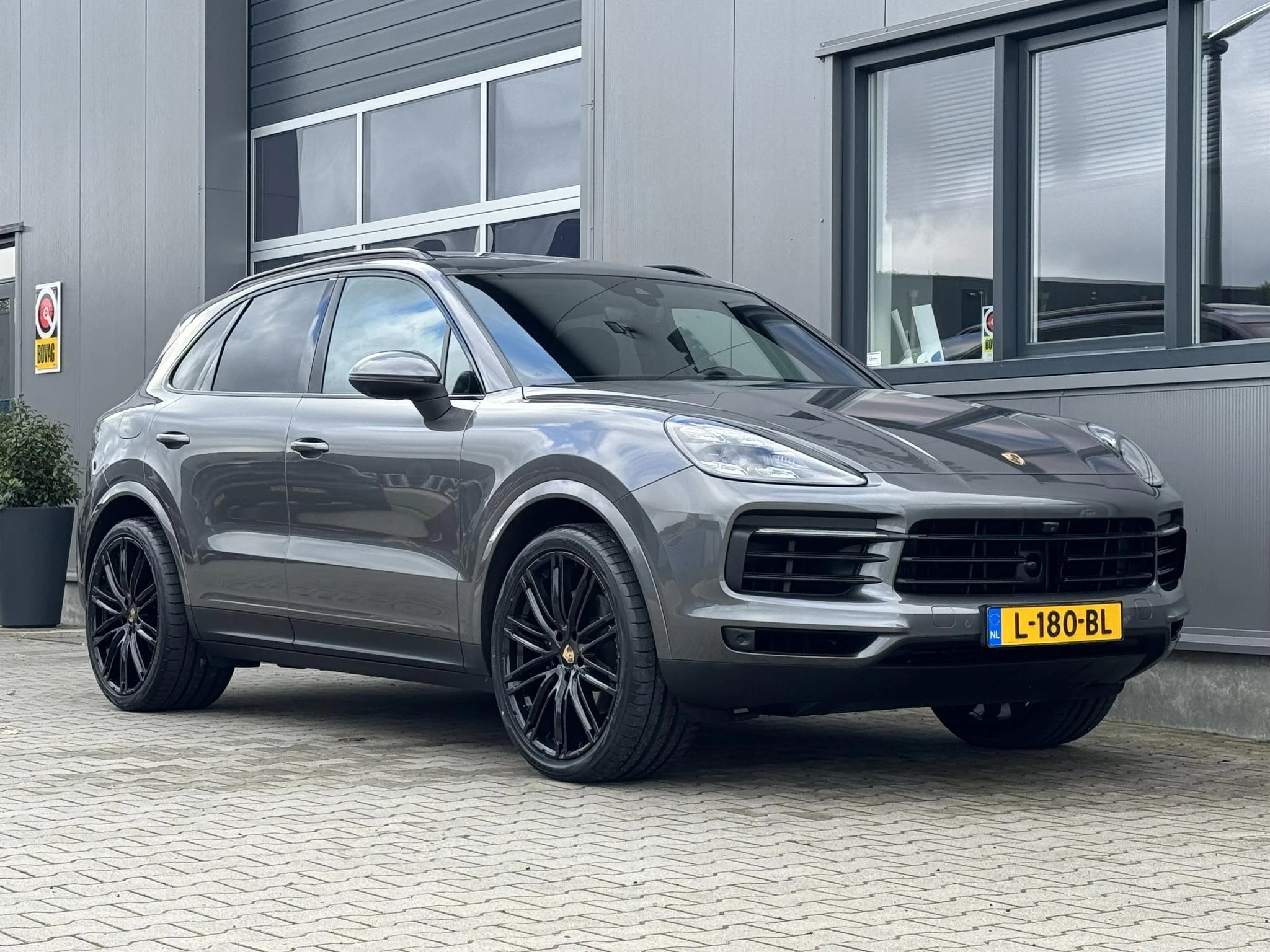 Hoofdafbeelding Porsche Cayenne