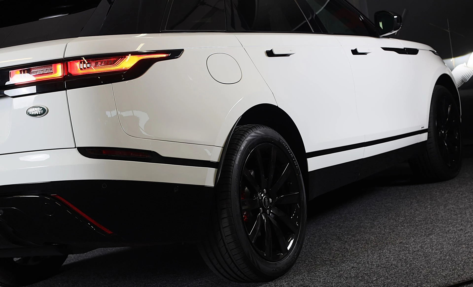 Hoofdafbeelding Land Rover Range Rover Velar
