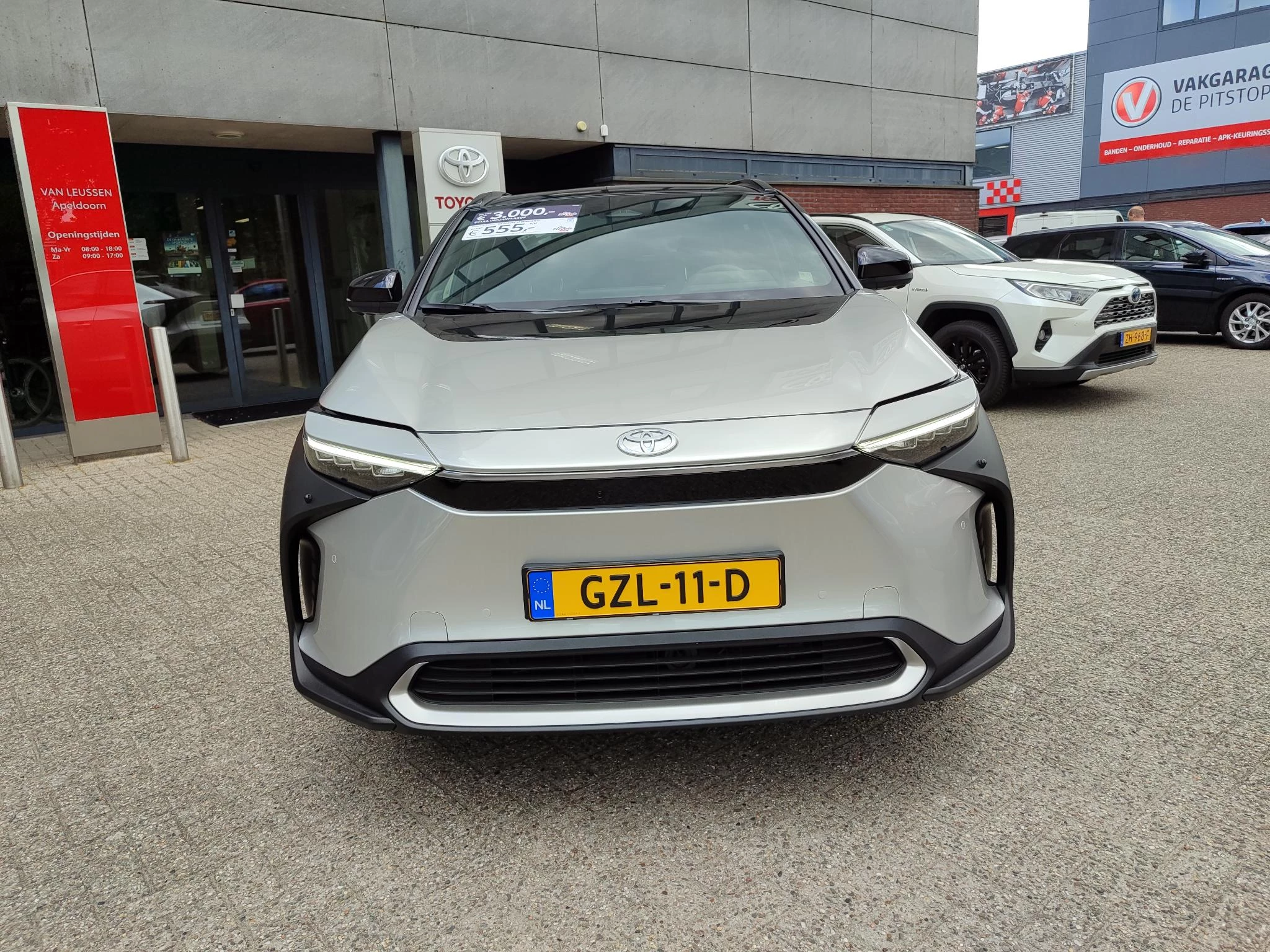 Hoofdafbeelding Toyota bZ4X