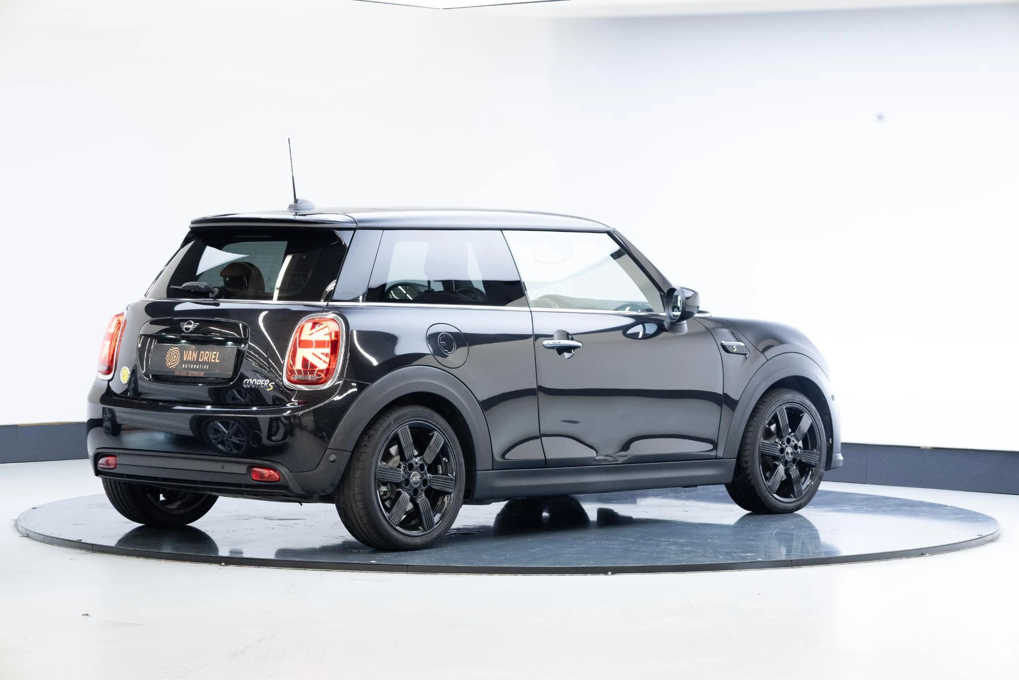 Hoofdafbeelding MINI Electric