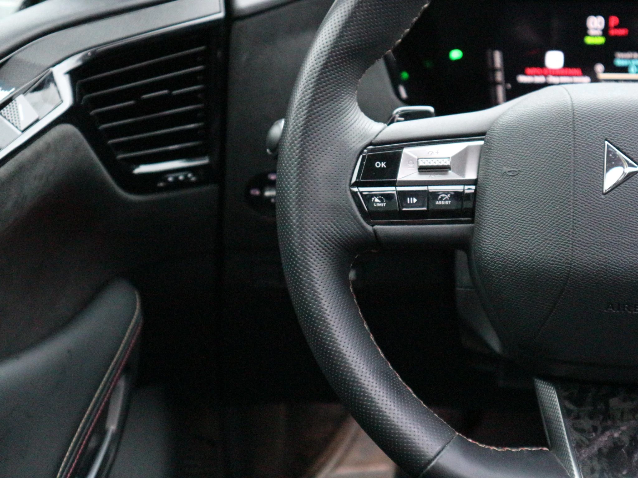 Hoofdafbeelding DS DS 4