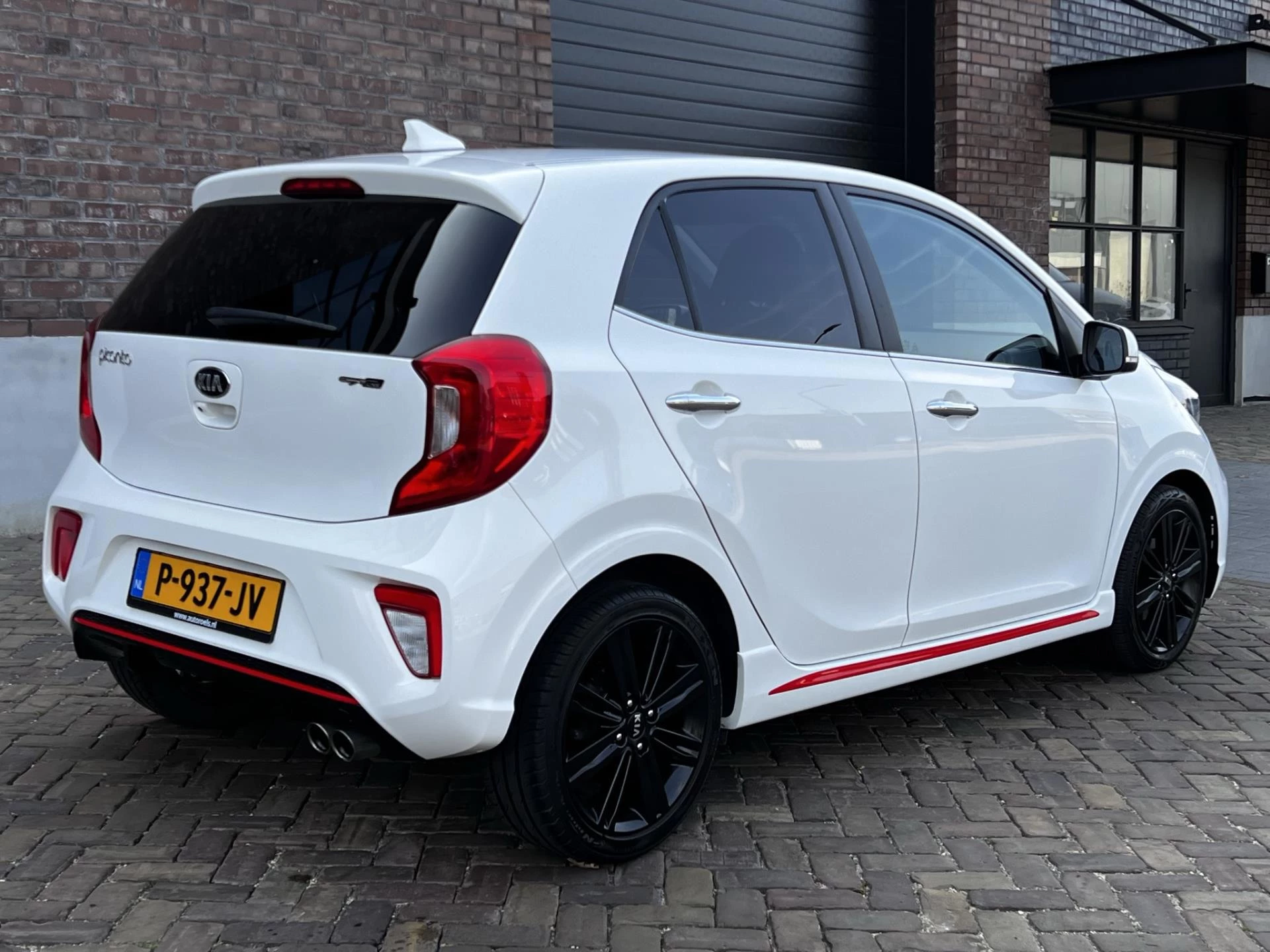 Hoofdafbeelding Kia Picanto